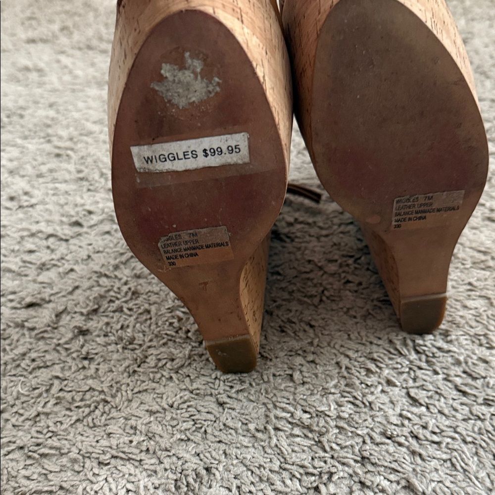 Steve Madden Tan Cutout Leather Cork Platform Wedges - Picture 5 of 5
